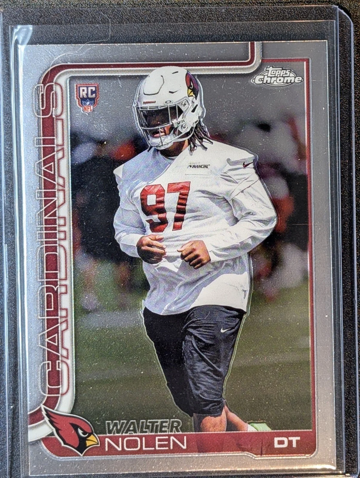 Front of 2025 Topps Chrome #365 Walter Nolen