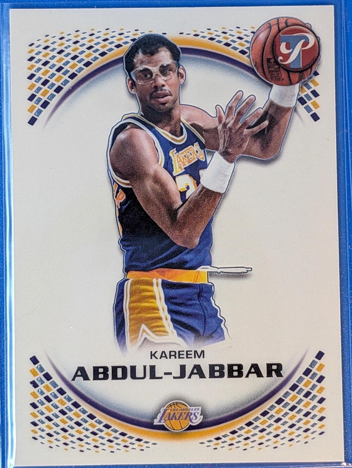 Front of 2025-26 Topps Pristine Kareem Abdul-Jabbar #94