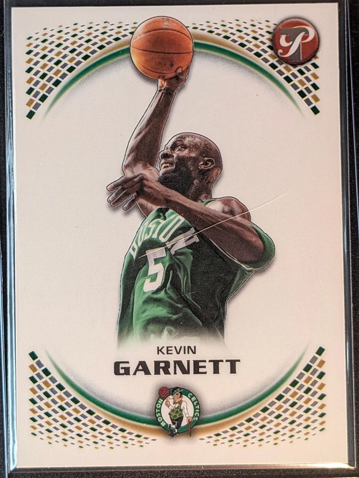Front of 2025-26 Topps Pristine Basketball Kevin Garnett #98