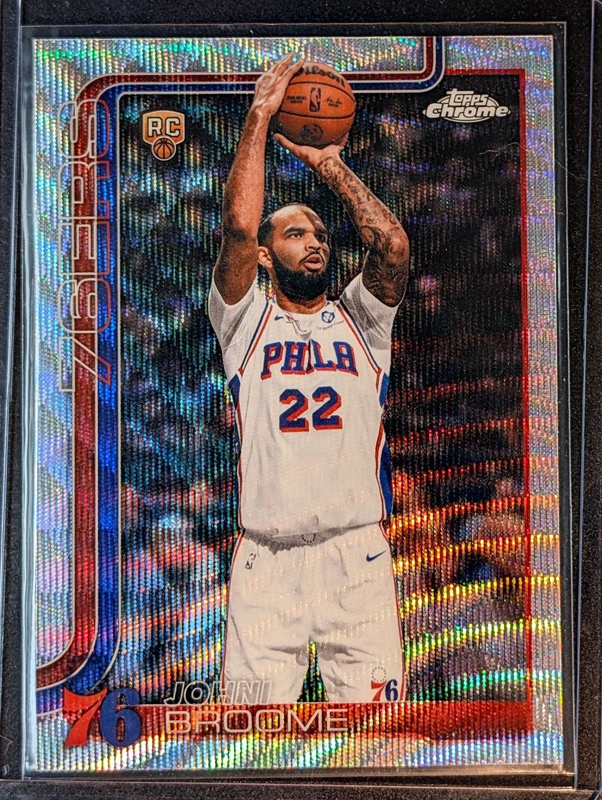 Front of 2025-26 Topps Chrome Update #185 Johni Broome Wave Refractor