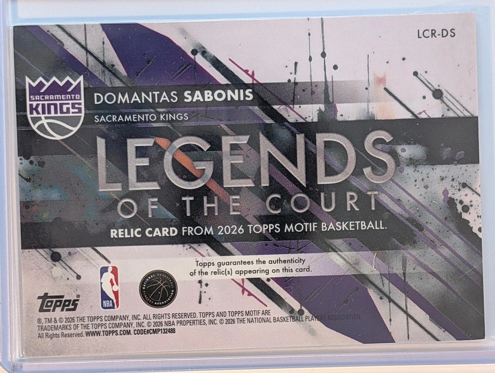 Back of JERSEY MATCH 11/49 2025 Topps Motif Domantas Sabonis Legends of the Court /49
