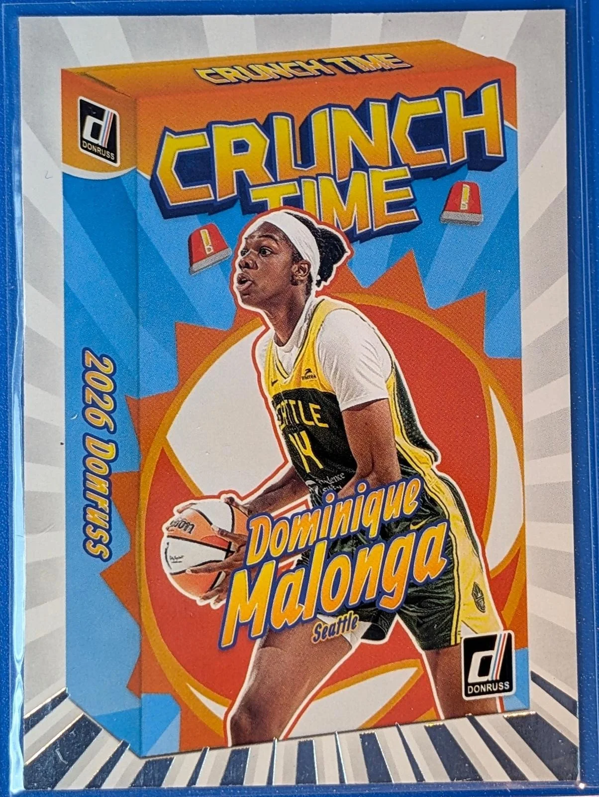 Front of 2026 Donruss WNBA Dominique Malonga Crunch Time #4