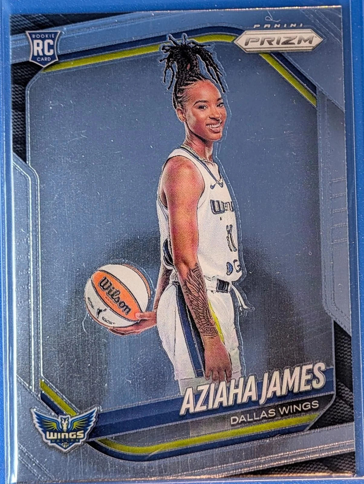 Front of 2025 Prizm WNBA Aziaha James #141 RC