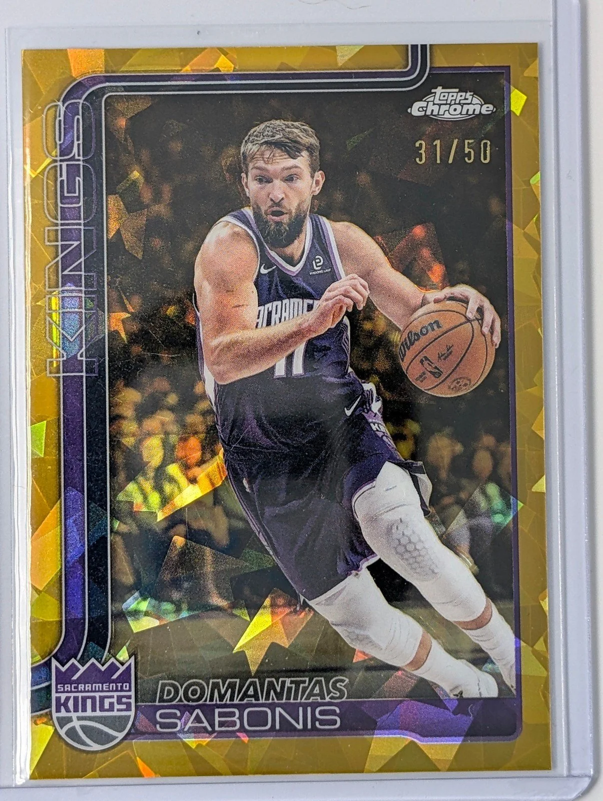 Today's spotlight: 2025-26 Topps Chrome Update /50 Domantas Sabonis Gold Refractor #34 Sapphire
A Gold Refractor numbered to just 50 &mdash; Domantas Sabonis in Topps Chrome Update Sapphire, serial-numbered scarcity with a premium gold finish.
$26.24
