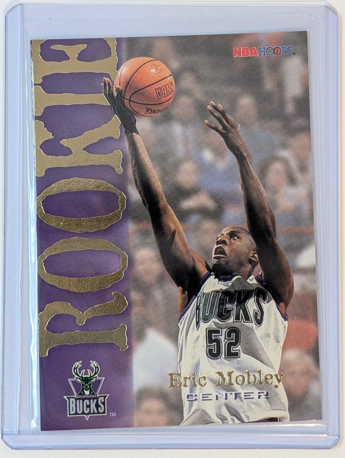 Front of 1994-95 Hoops Eric Mobley #346 RC