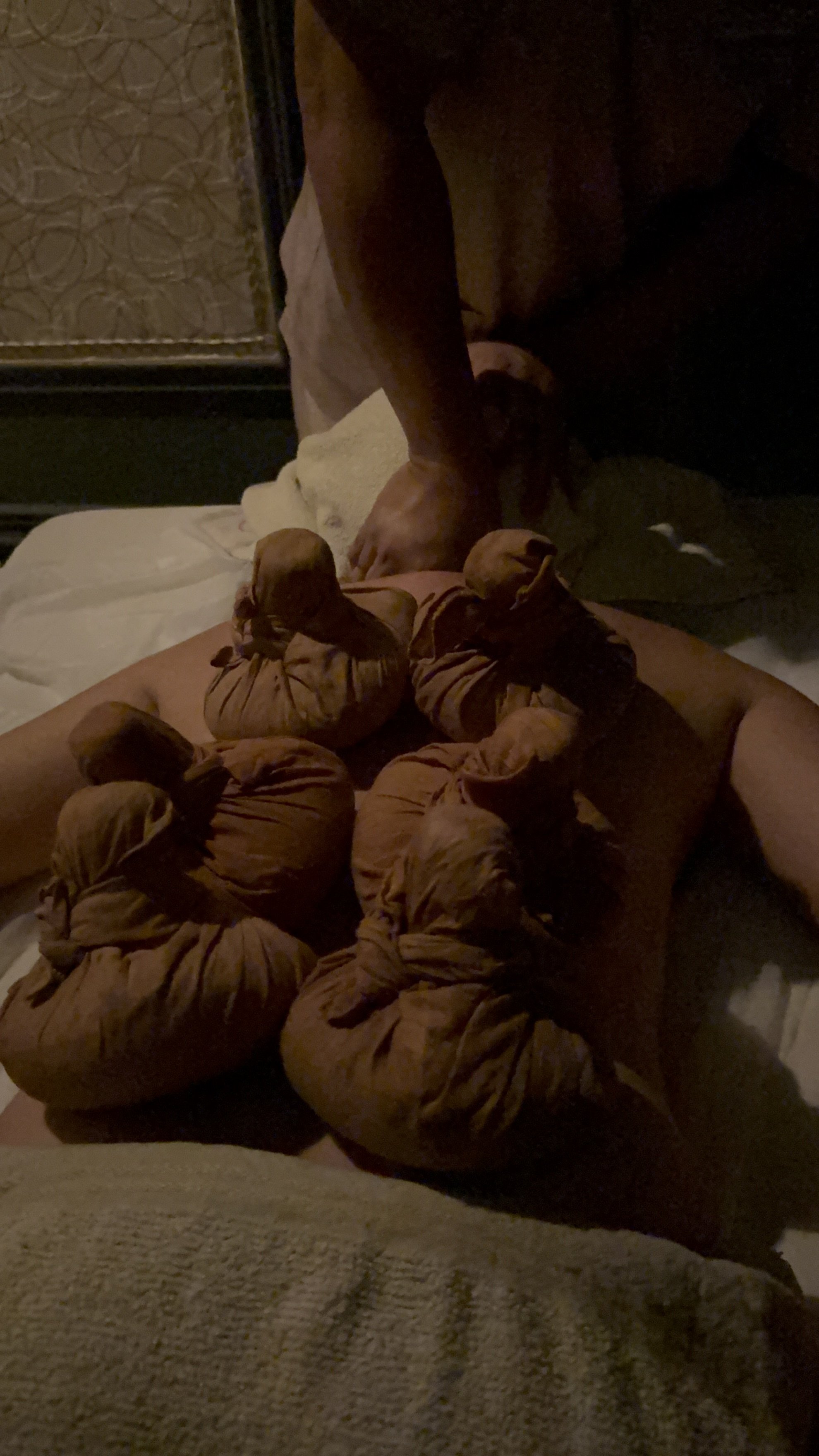 Cebu Lynn spa and massage Herbal Massage