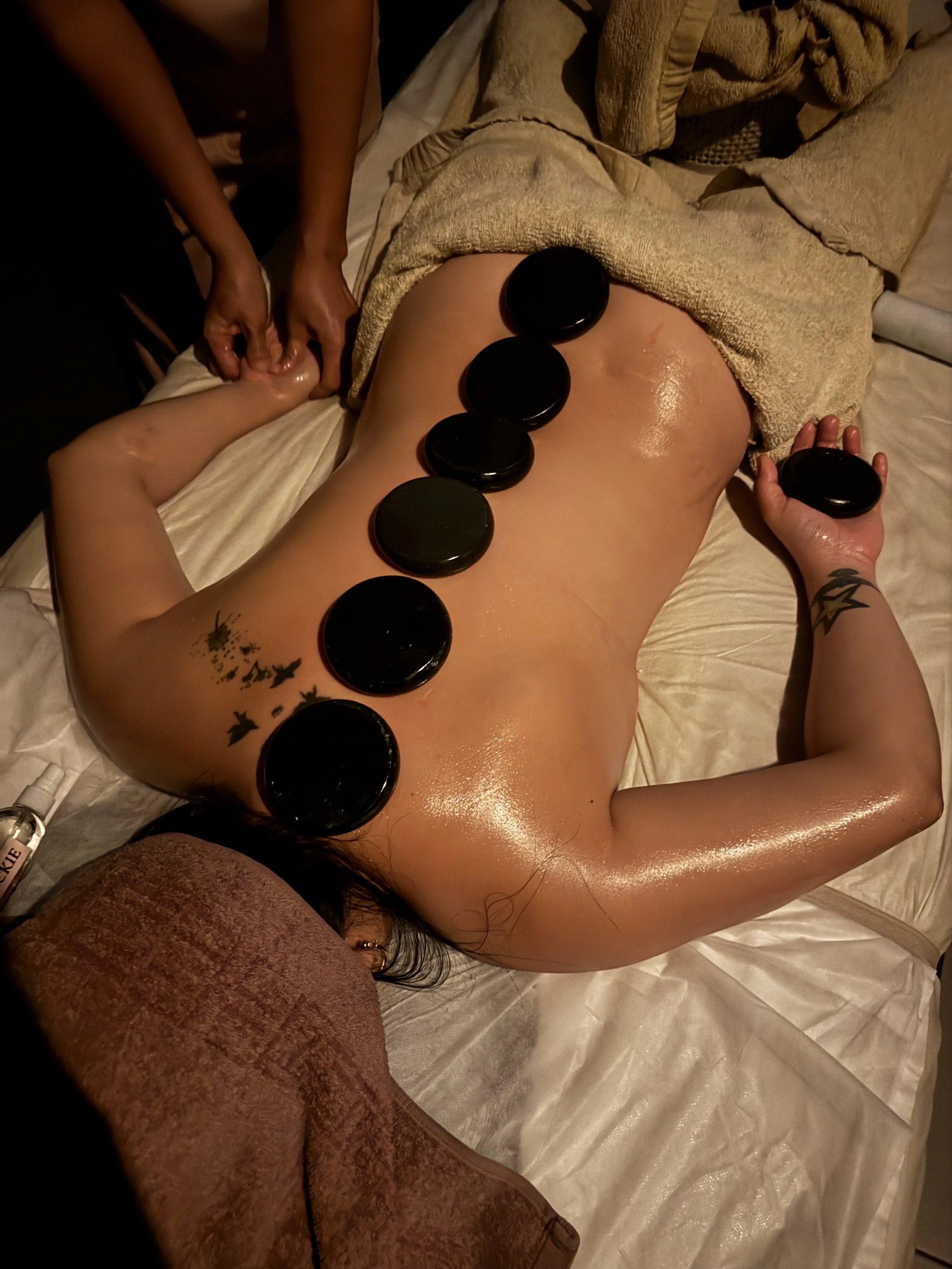 Body Massage & Hot Stone Massage in Cebu – Relax, Recharge, and Restore at Lynn Spa Cebu