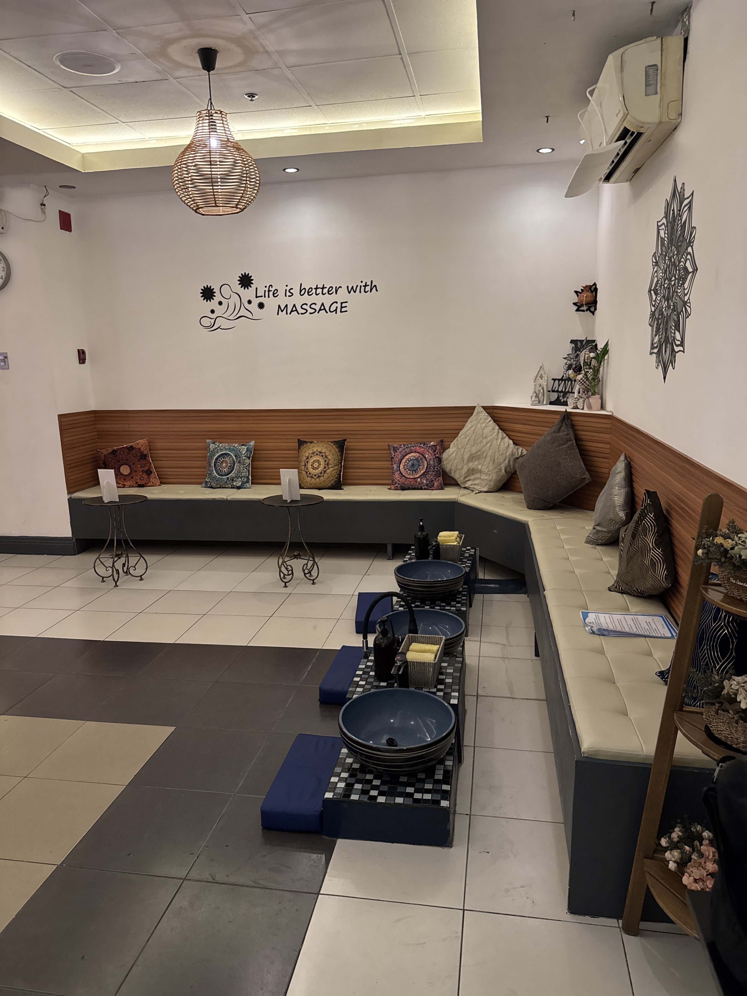  Lynn Spa Cebu – Committed to Excellence in Customer Service. 🌸