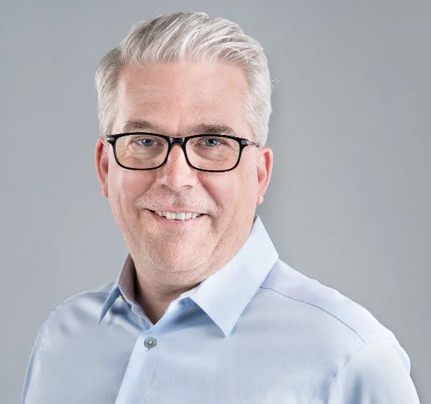 Tom Adams headshot