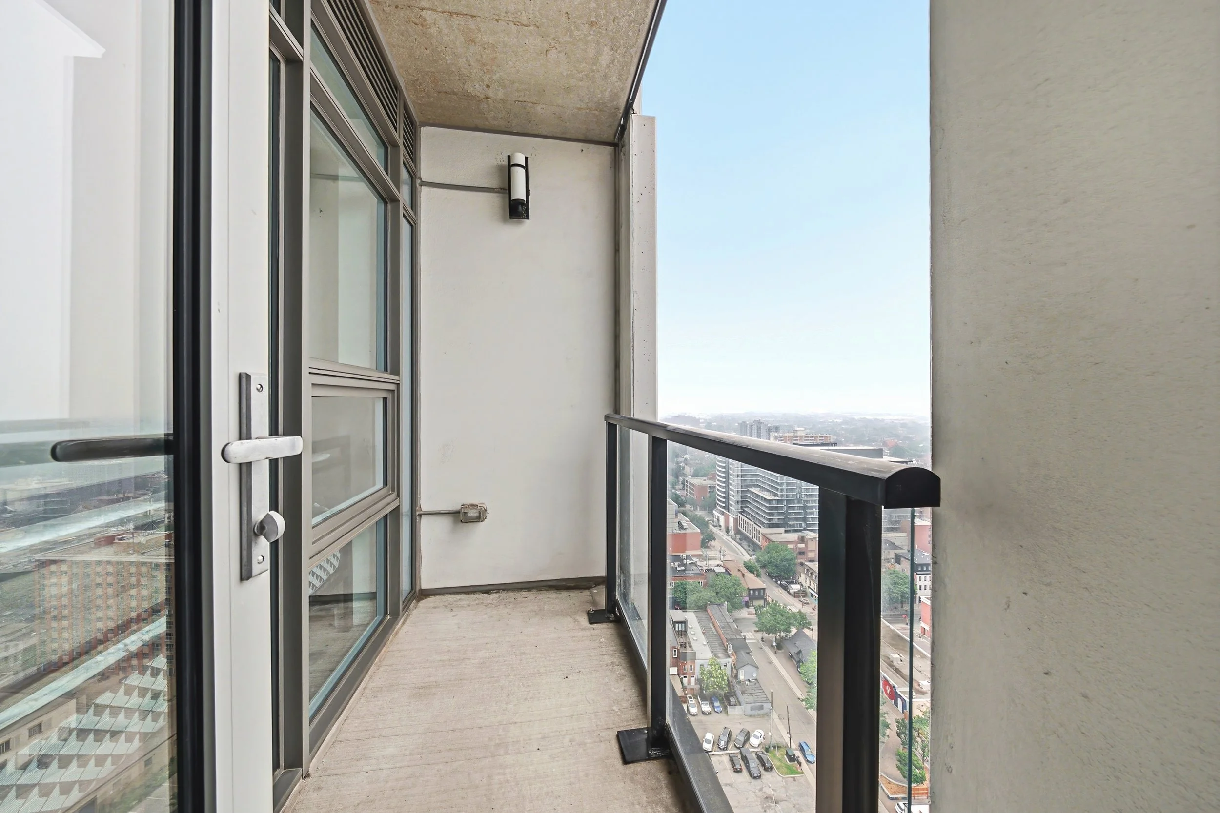 15 - Suite 2312 Walnut Place.jpg