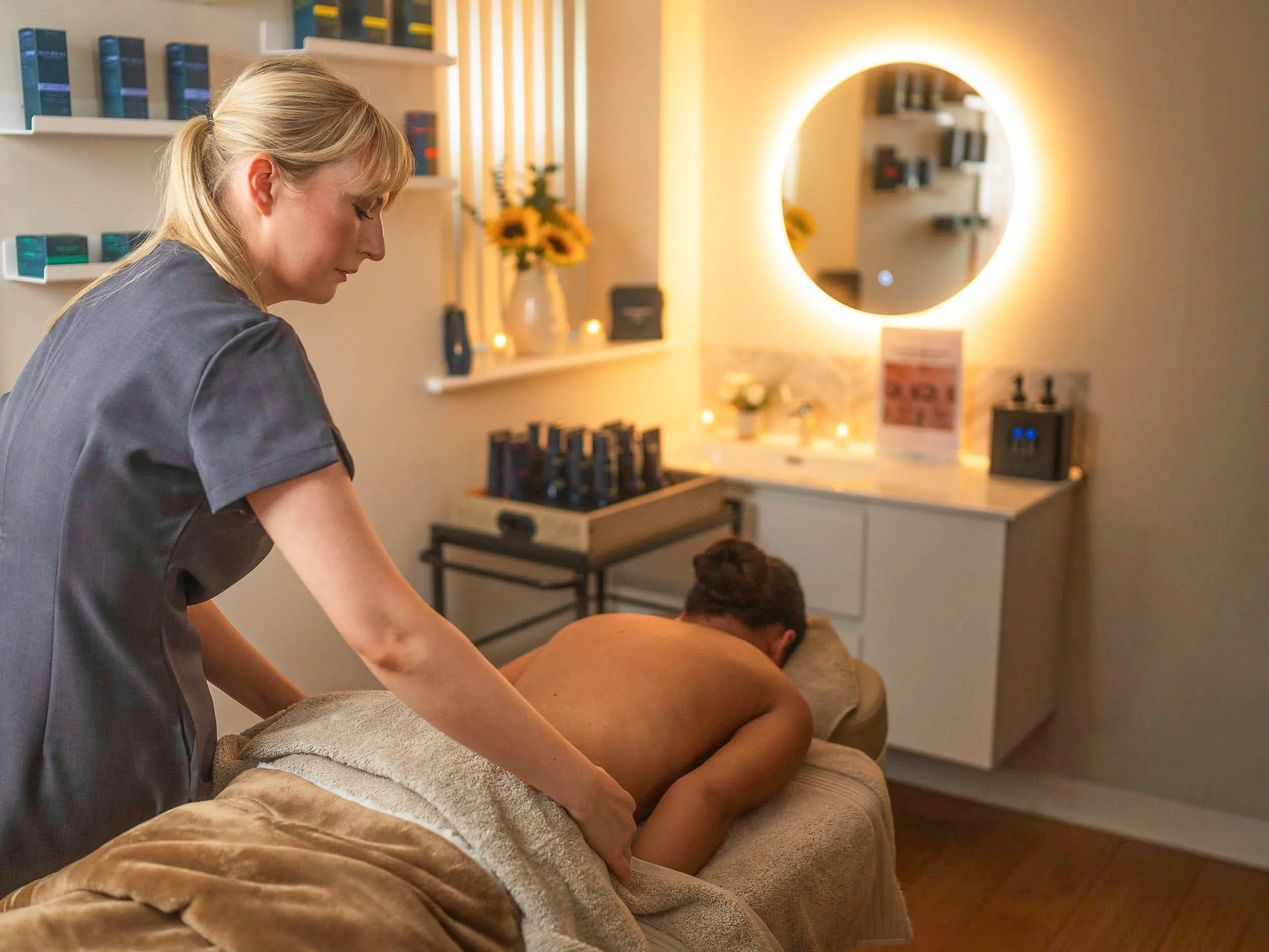 Bloomstone Beauty by Chloe Simpson a home salon in Grimsargh Lancs PR2 5JW offering a Spa Experience at Home. A Skin Rocks Pro facial partner, Natural Spa Factory massage and TWENTY Pro nails. Online Skin Rocks Shop and free local delivery.
