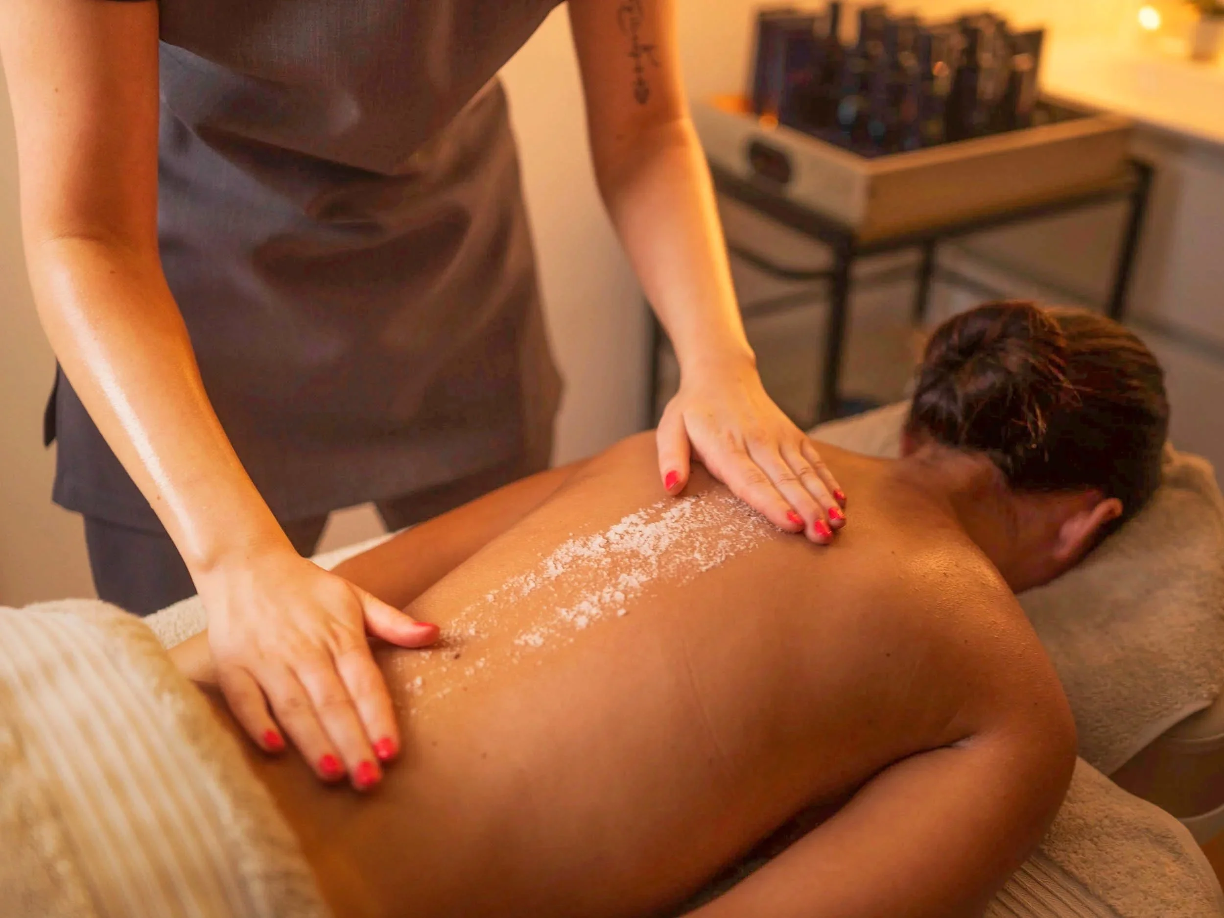 Bloomstone Beauty by Chloe Simpson a home salon in Grimsargh Lancs PR2 5JW offering a Spa Experience at Home. A Skin Rocks Pro facial partner, Natural Spa Factory massage and TWENTY Pro nails. Online Skin Rocks Shop and free local delivery.
