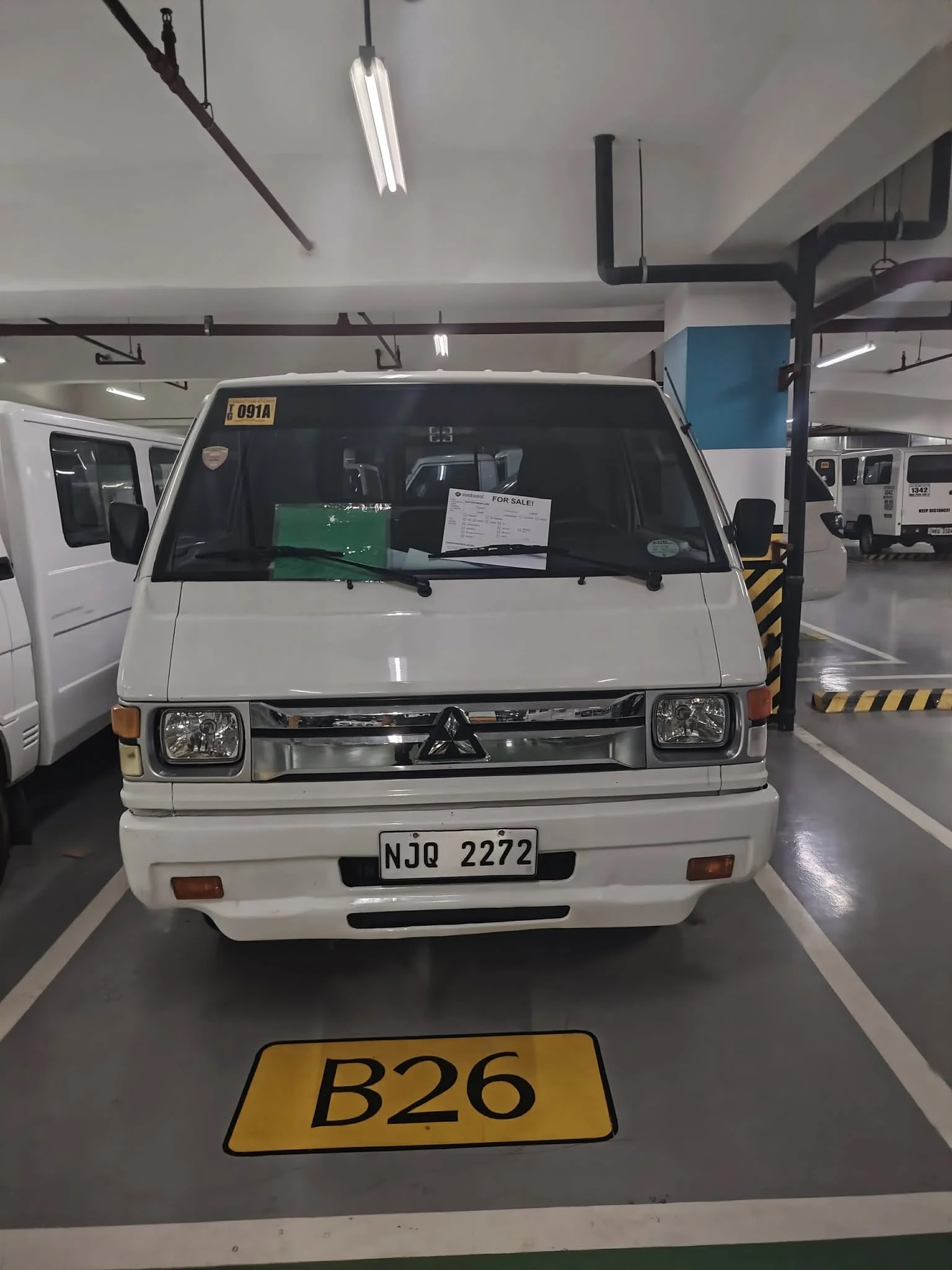 2025 MITSUBISHI L300 FB EXCEED W/ DUAL A/C