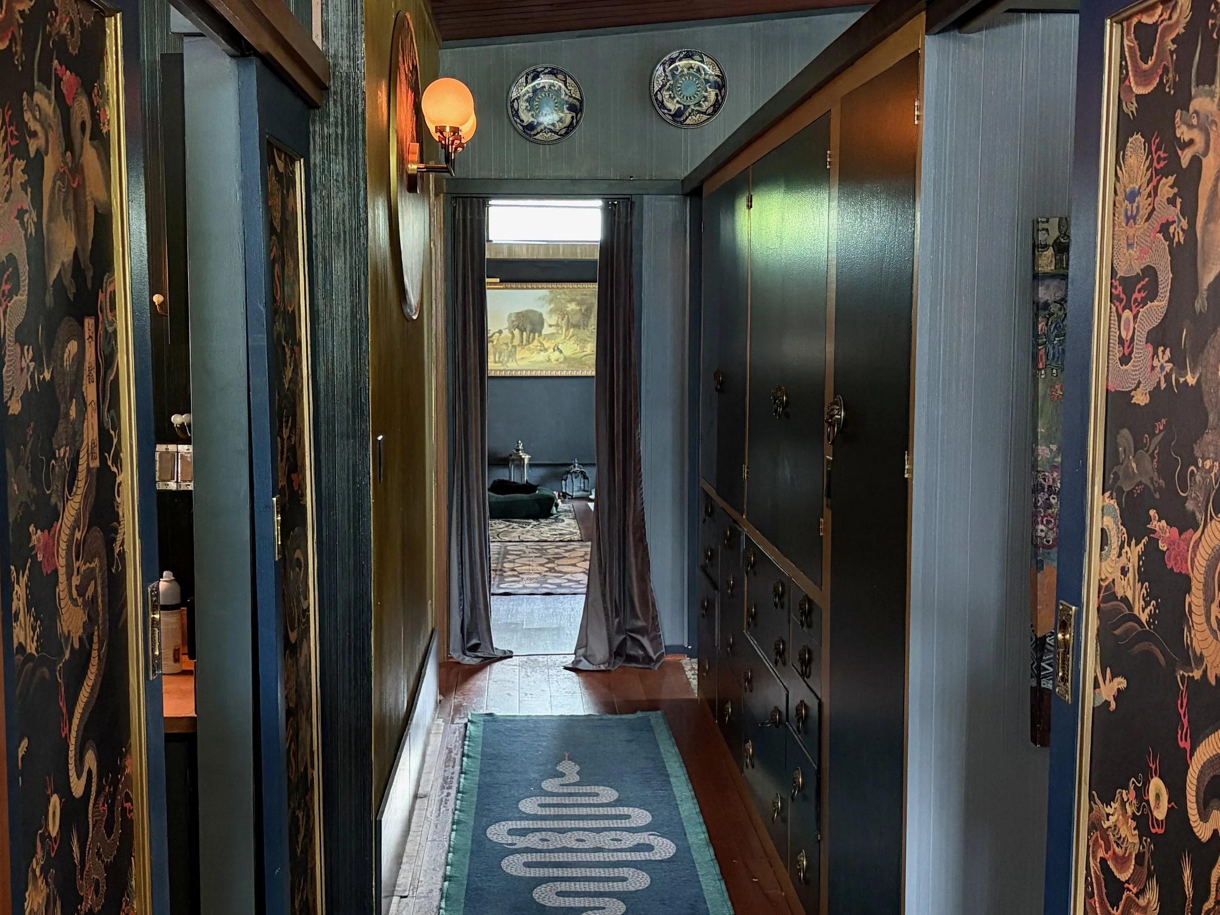 hallway.jpg