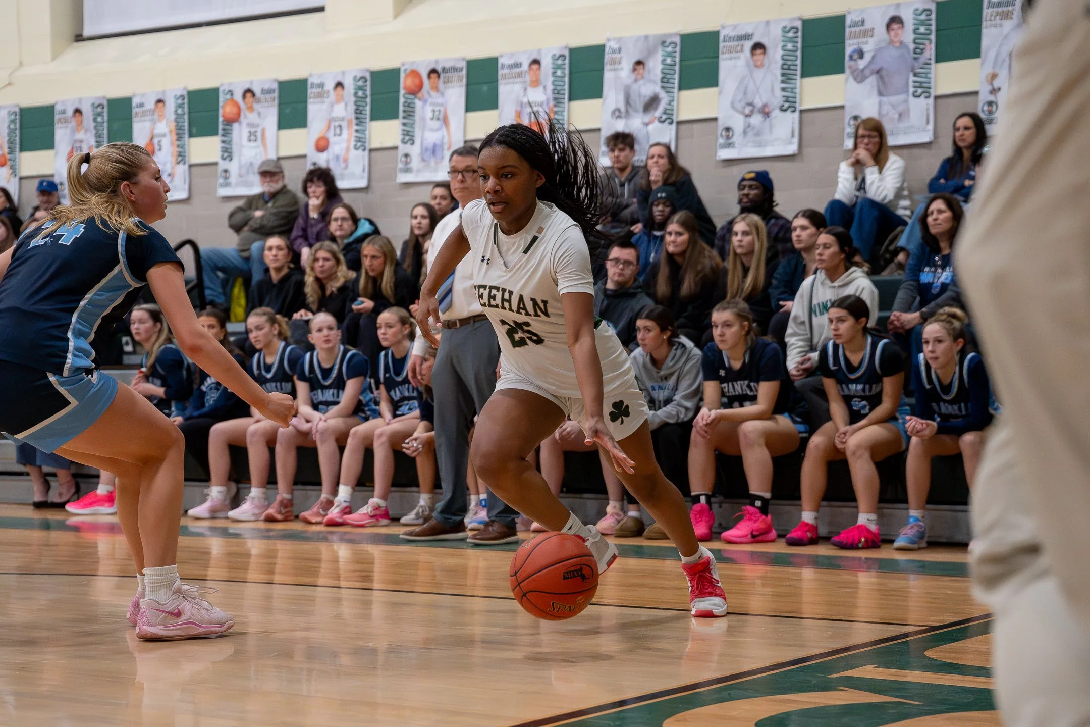 g-bball-s16-3-3-69.jpg