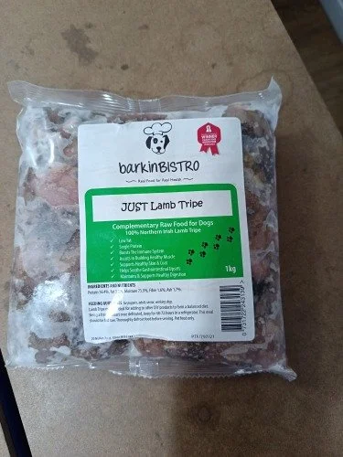 🐑 JUST LAMB TRIPE 🐑

Sometimes simple really is best! 🐶

Barkin Bistro JUST Lamb Tripe is made with 100% Northern Irish lamb tripe &mdash; nothing else added. 🌿

Tripe can be a great addition to a raw feeding routine and is naturally rich in dige