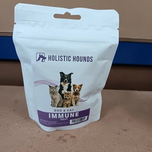 🐾💚 Everyday support for a healthy immune system!

Our pets' immune systems are working around the clock, so why not give them a little extra nutritional support as part of their everyday routine?

Our Holistic Hounds Immune Treats are tasty functio