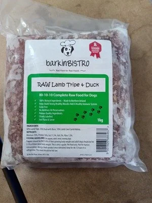 🐑🦆 Barkin Bistro Lamb Tripe &amp; Duck &ndash; a tasty twist for the raw food bowl! 🐾

Looking to add some variety to your dog's raw feeding rotation? 🌿

This combination brings together nutrient-rich lamb tripe and duck in a complete 80:10:10 ra