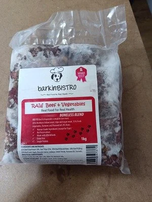 🥩 Barkin Bistro Beef &amp; Veg &ndash; a hearty addition to your dog's raw food bowl! 🐾

Looking to add some variety to your dog's raw feeding rotation? 🌿

Barkin Bistro Beef &amp; Veg combines beef with a selection of vegetables for a tasty alter