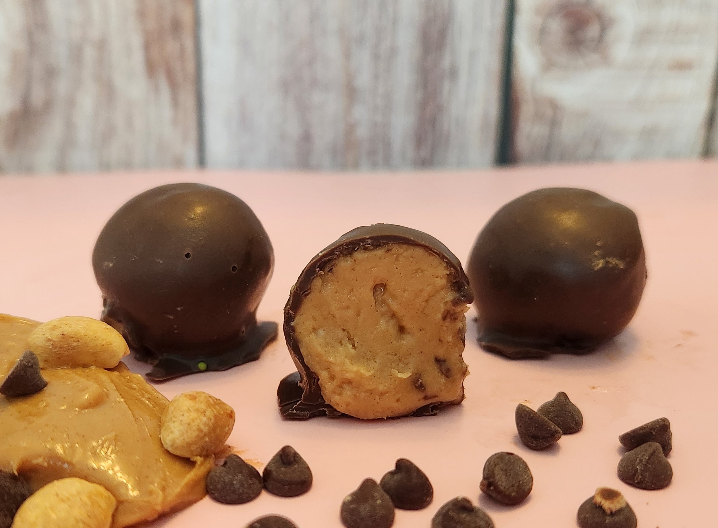 Creamy PB Ball 1.jpg