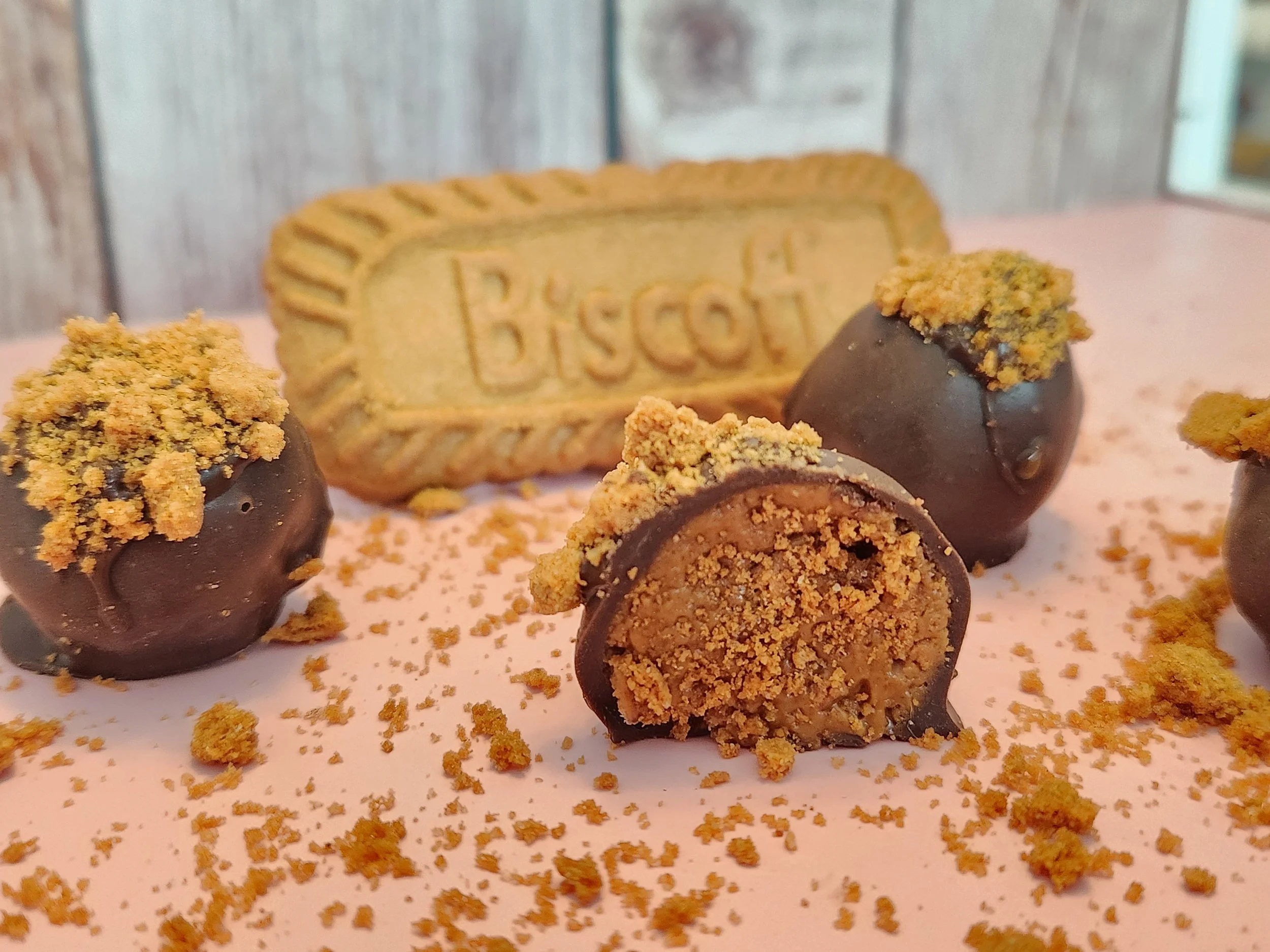 Biscoff ball 1.jpg