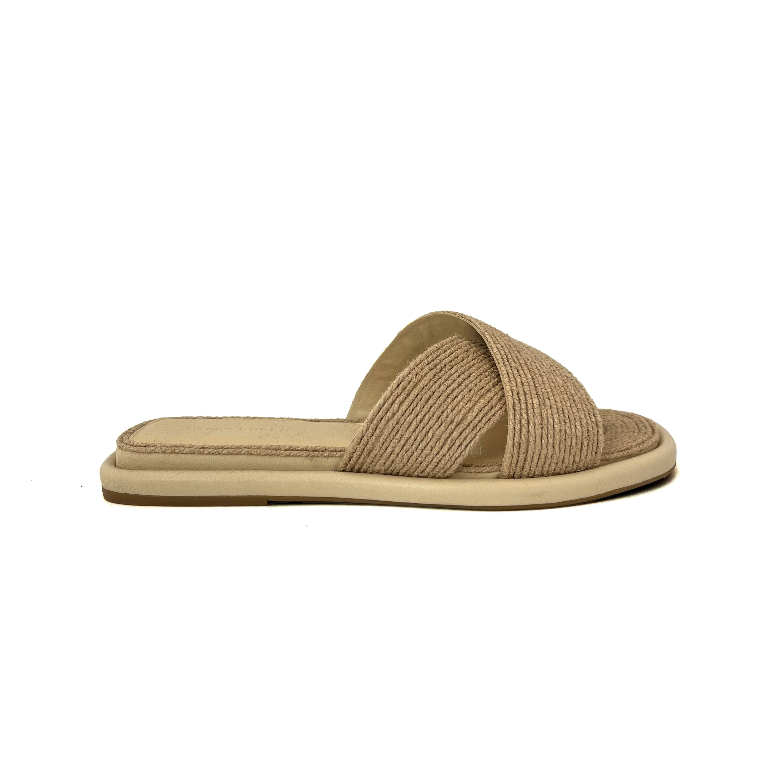 TORY BURCH RAFFIA SLIDE NO BACKGROUND copy.jpg