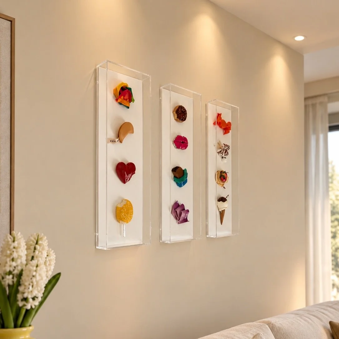 3 Totems 
Hand made sculptures and incredibly fun piece to create. 
Size: 50x16 cm
Framed in clear acrylic glass 

Sold