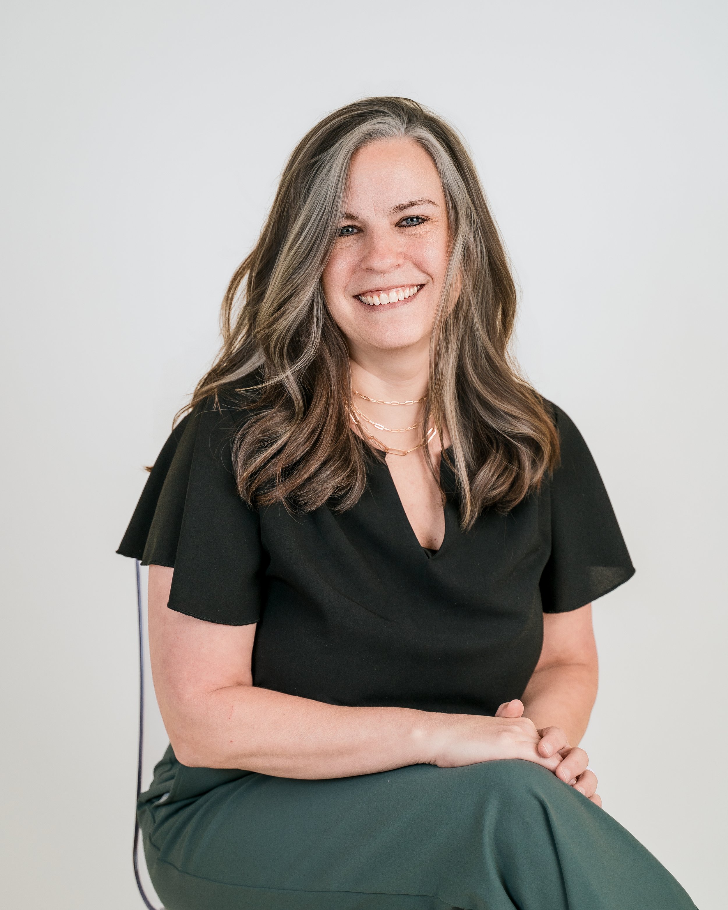 Michelle Headshots-(1 of 1).jpg