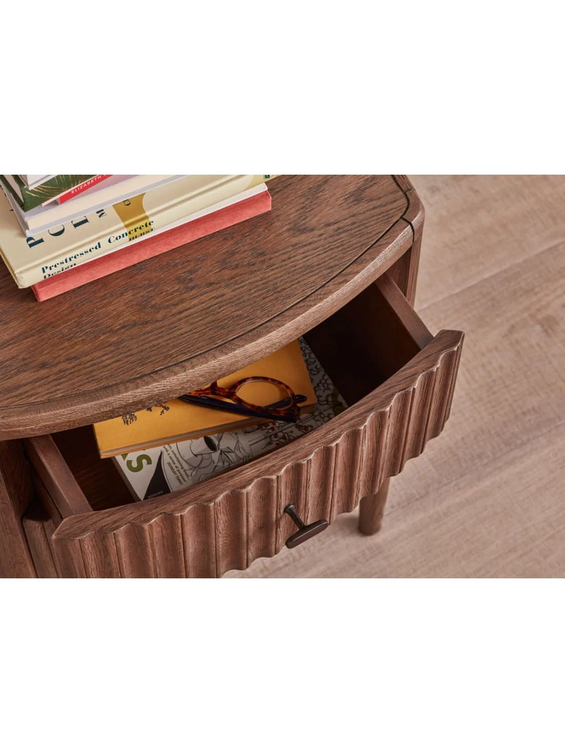 661024-heyday-side-table-dark-oak-04-002.jpg