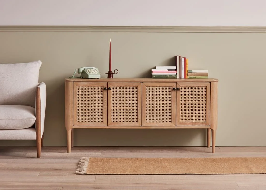 647044-honour-sideboard-02-021crop.jpg