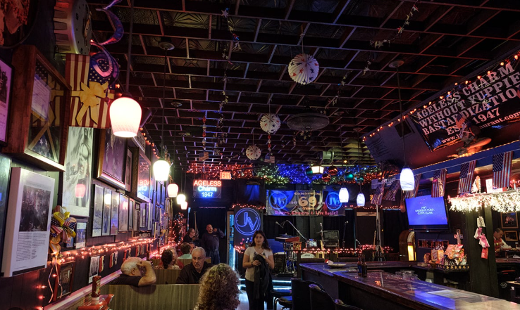 JV’s Restaurant 