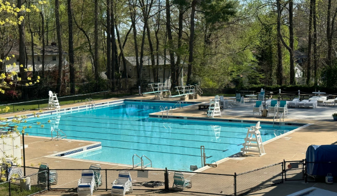 Mantua Pool and Tennis Club (Private Club)