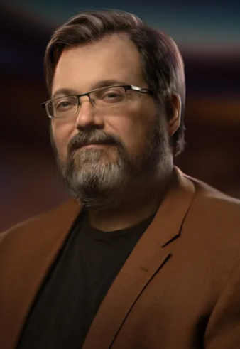 Brandon Sanderson