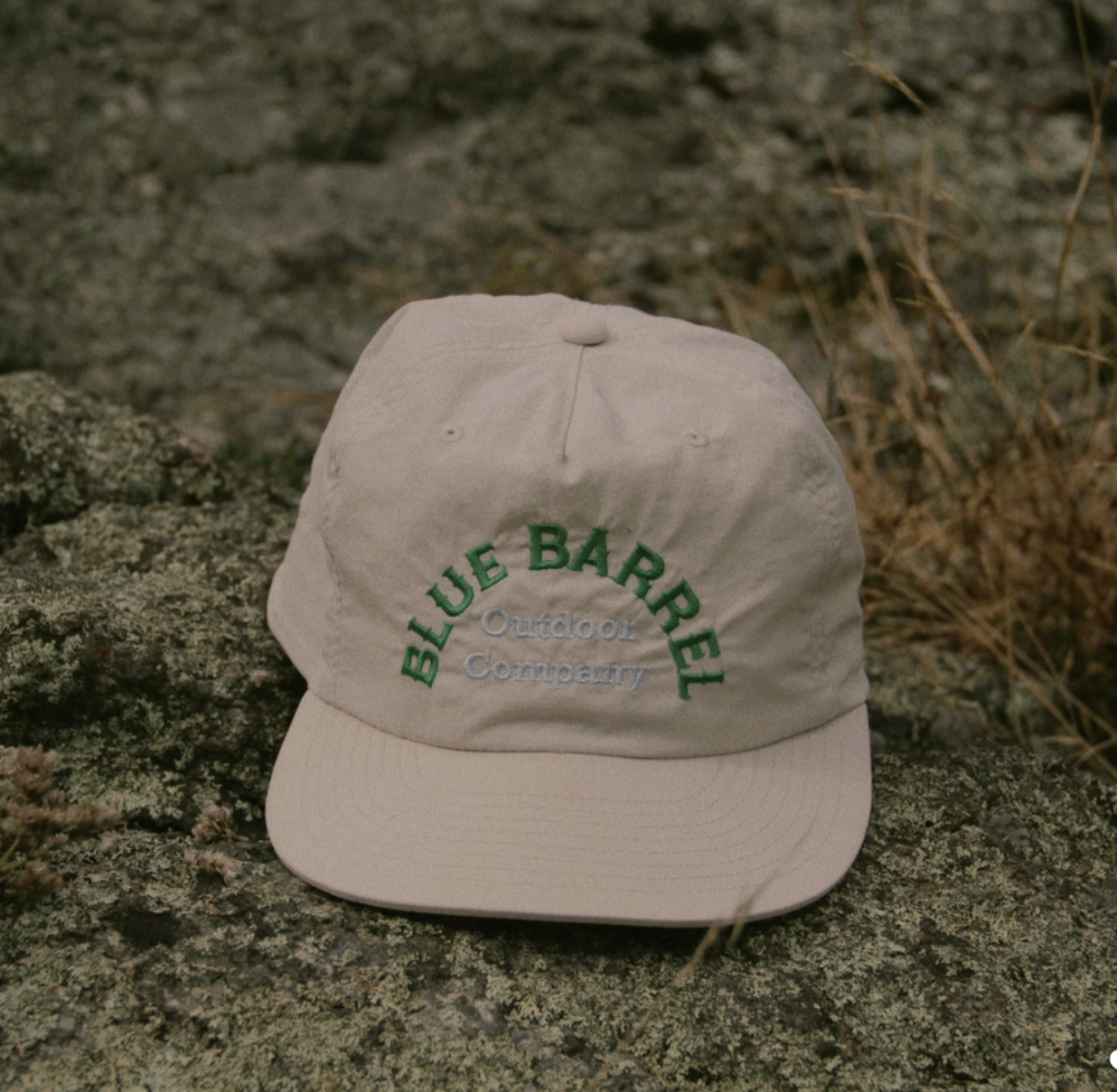 White surf hat