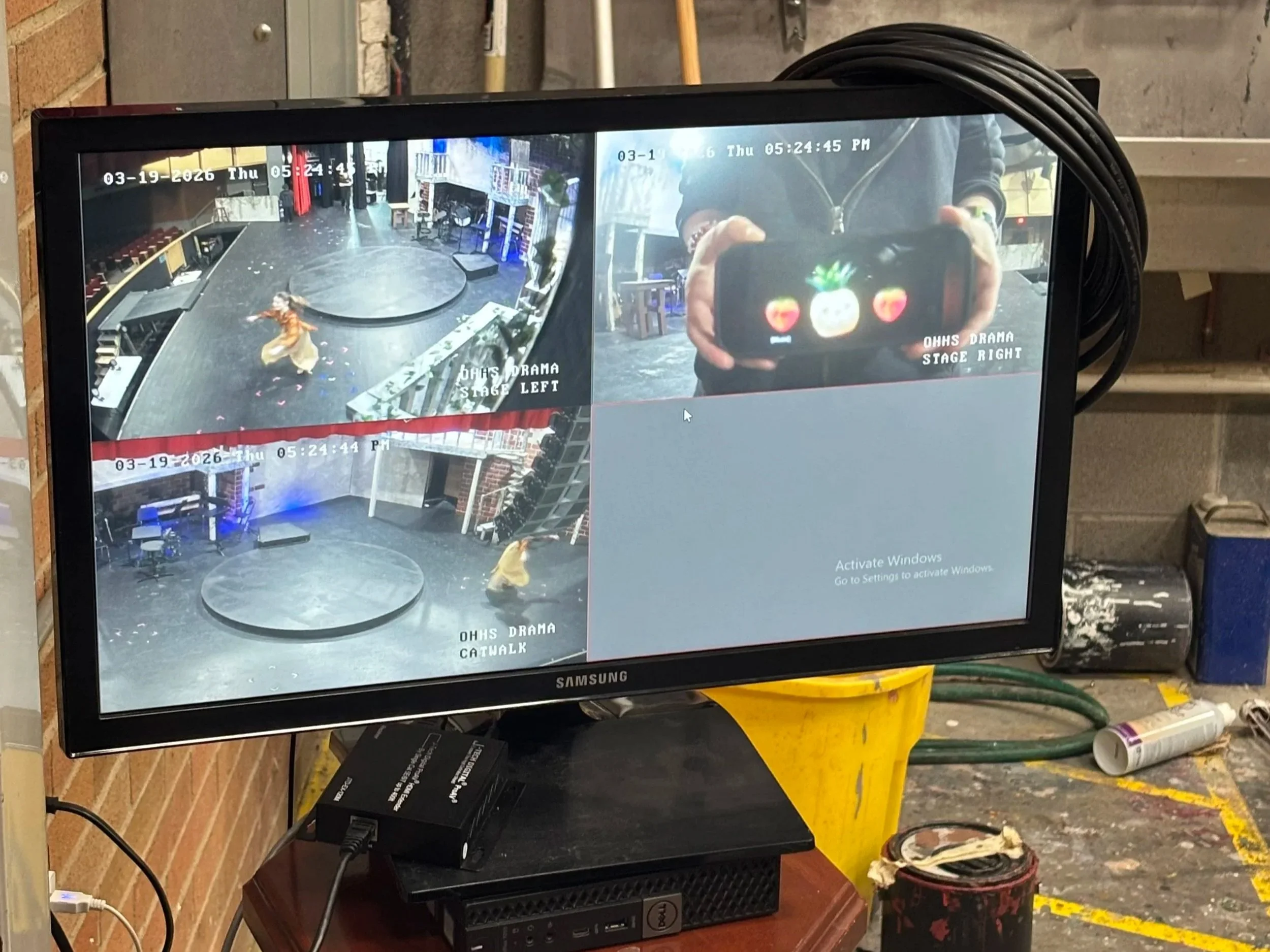 Additional Live-view Monitor for Stage Manager