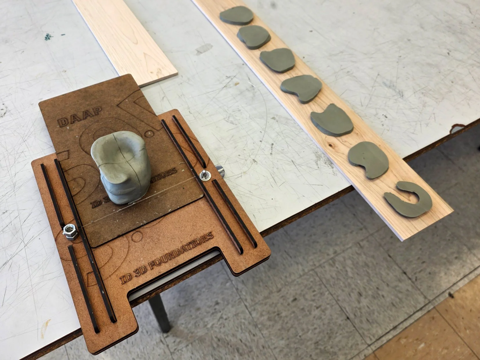 Clay Form on Slicer E.jpg