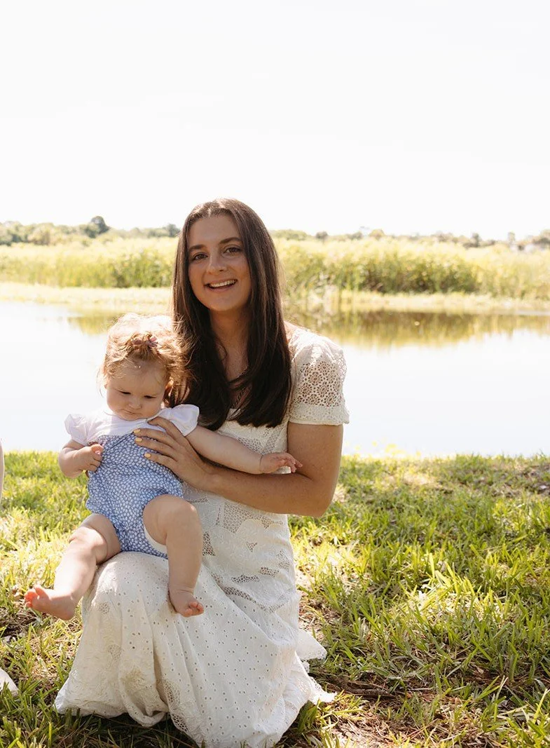 Woman who used infant potty training and elimination communication. Developed her own method for EC so babies and infants can spend less time in diapers and avoid potty training.
