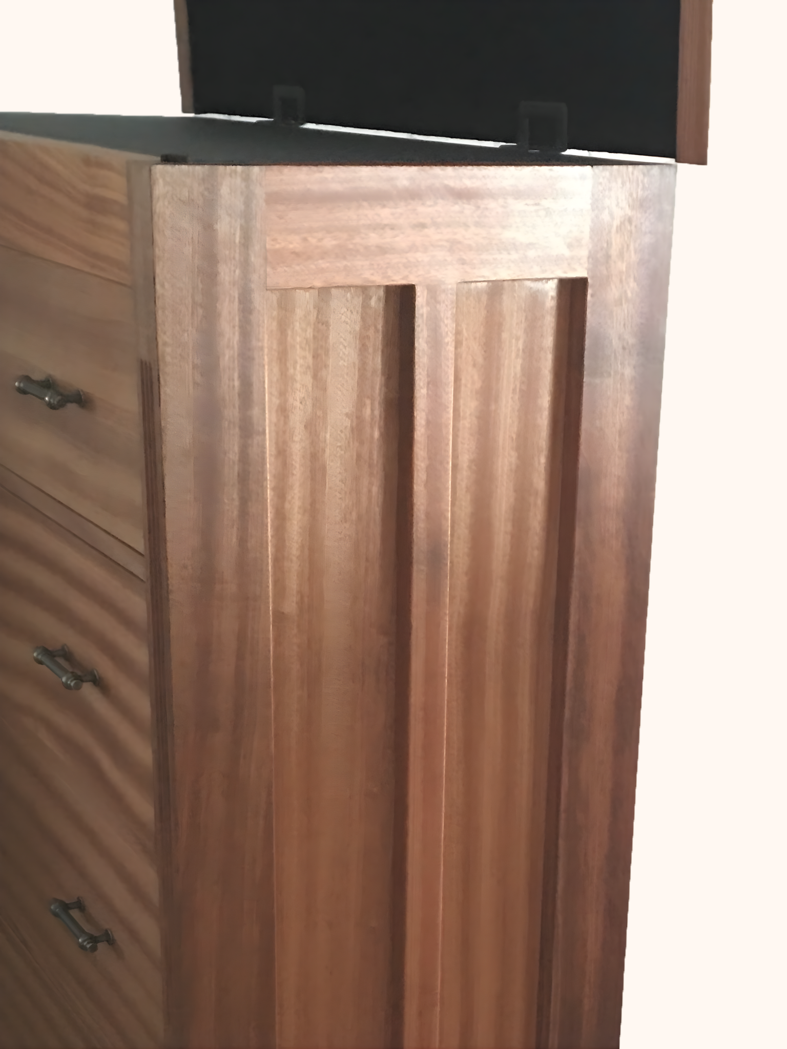 Dresser5.png