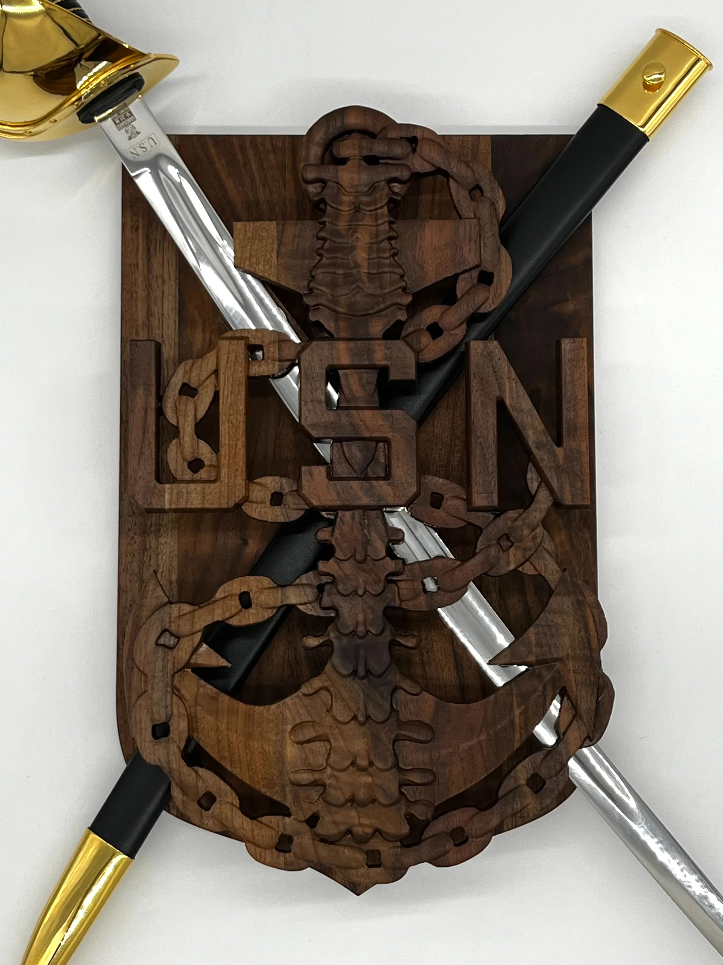 magnetic-cutlass-holder-1.JPG