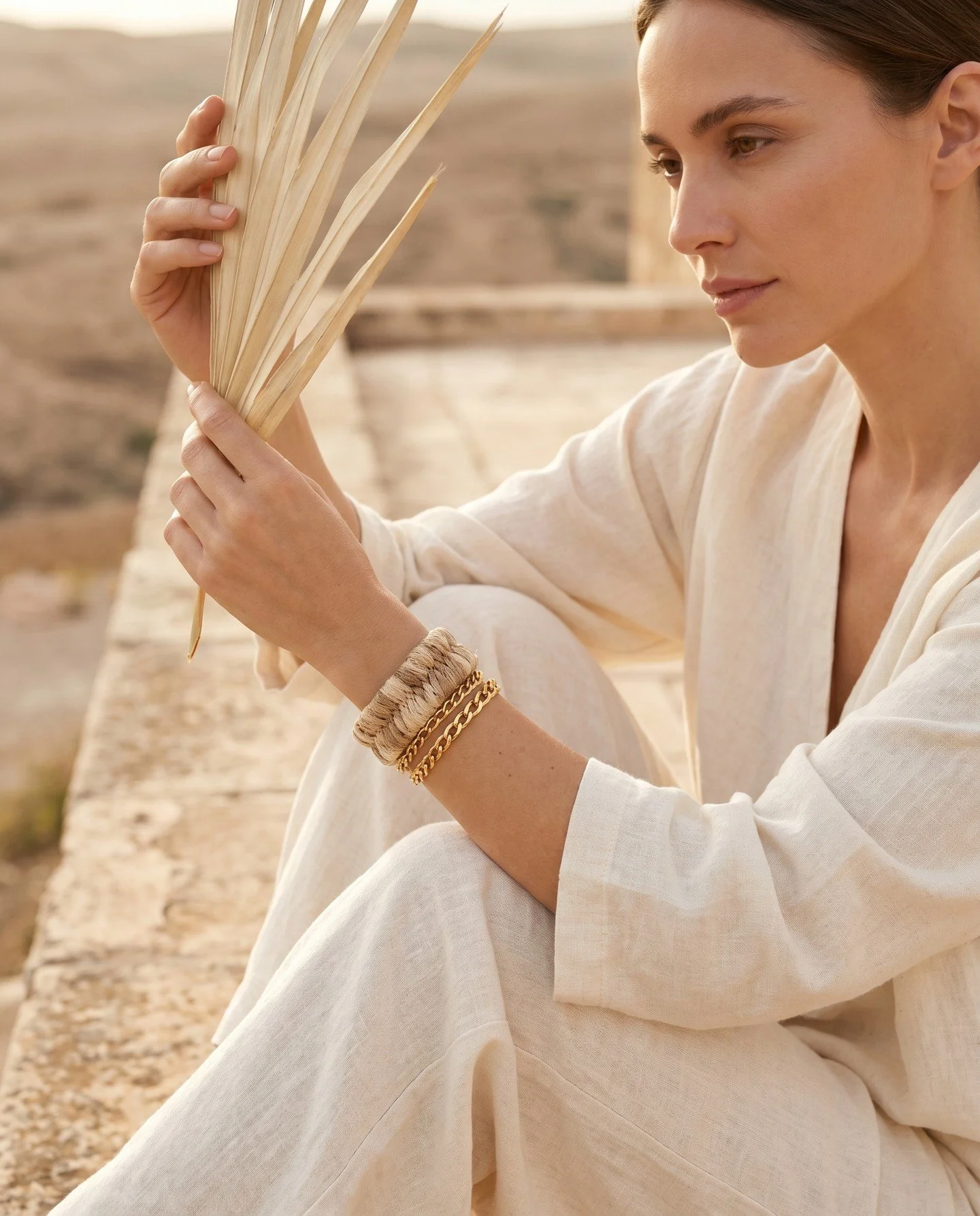 Buriti fiber meets 18k gold: sustainable elegance crafted for timeless, eco-conscious luxury.

#purpleestore