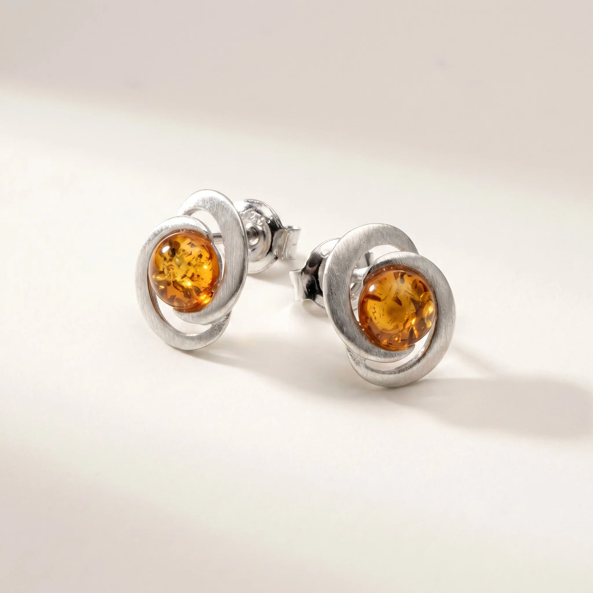Amber Glow Round 925 Silver Drops