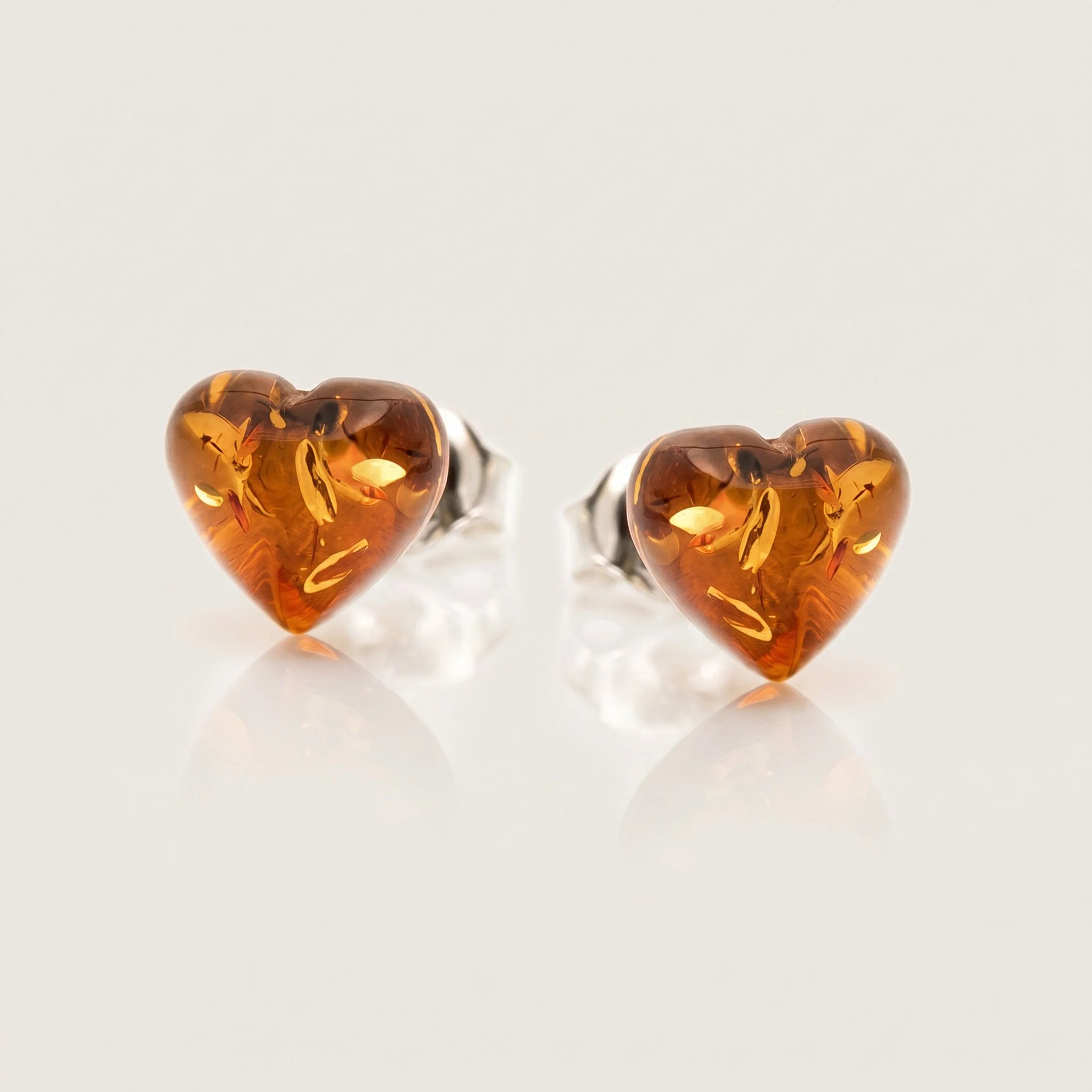 Amare Amber Heart 925 Silver Studs