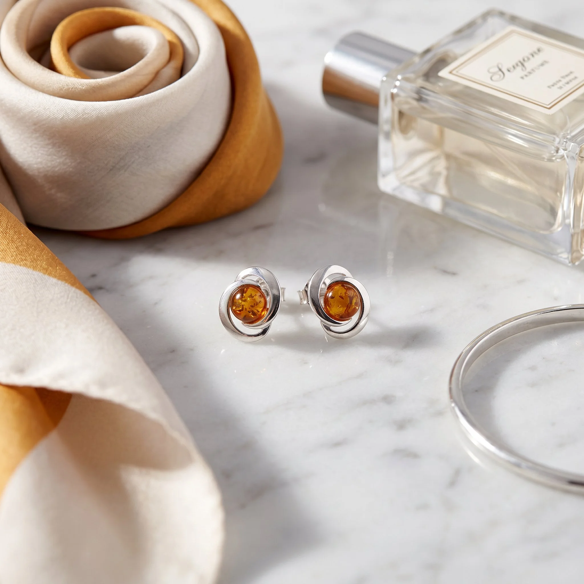 stud-earrings-with-round-baltic-sea-cognac-amber-925-rhodium-plated-silver-Purplee Store-3.jpg