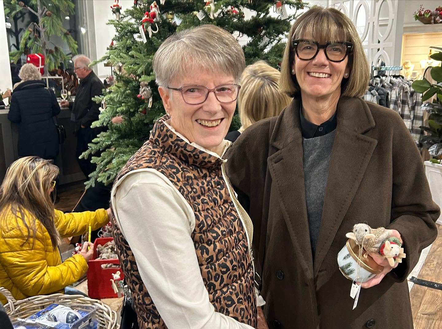 Oak Giving Tree - Pam & Fulvia.jpg