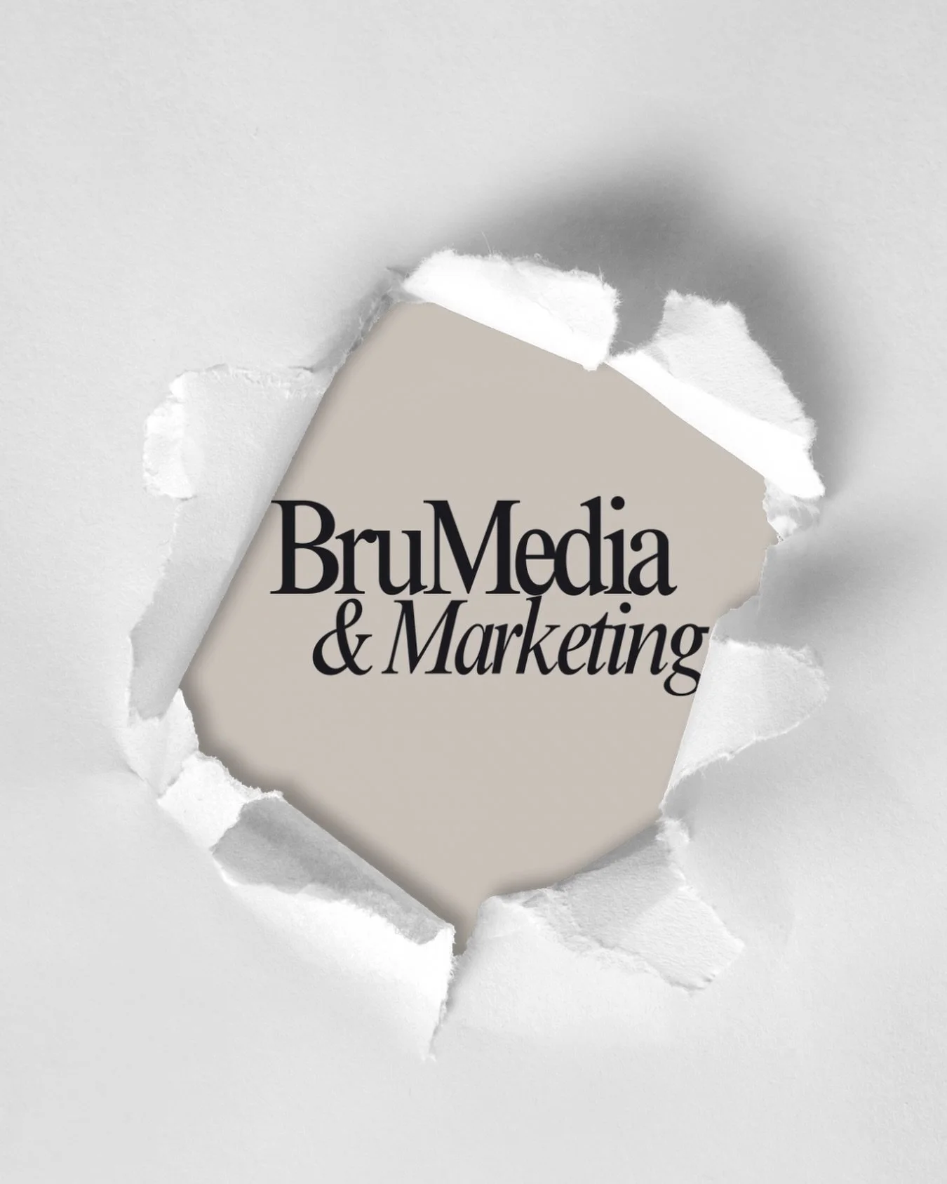 New look. Same passion. Bigger vision. 🎬

🎞️We&rsquo;ve been working on some exciting projects behind the scenes, and we can&rsquo;t wait to share them with you. From sailing to storefronts, coffee shops to creative campaigns! 
🎞️BruMedia &amp; Ma