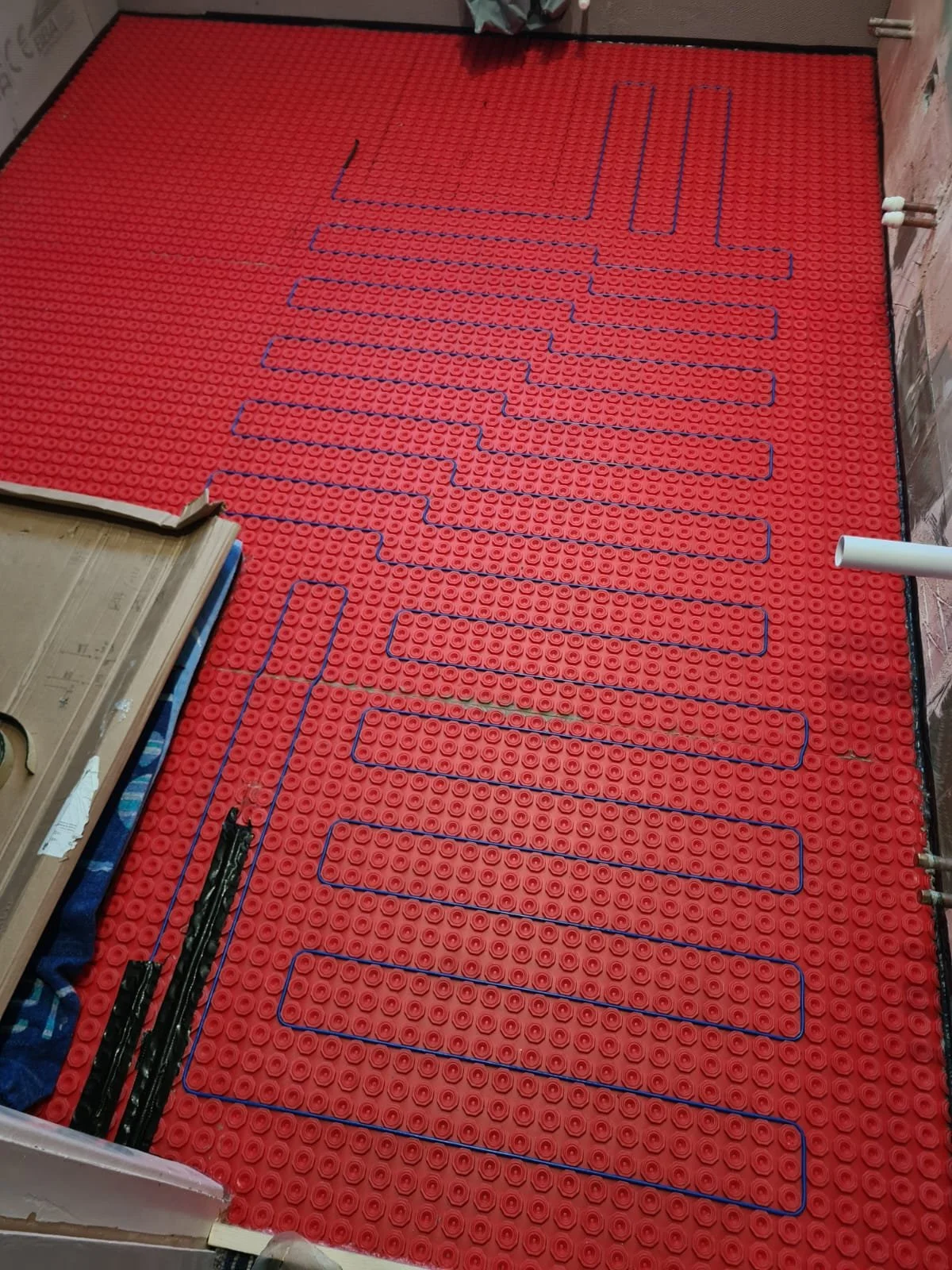 Underfloor heating system in a kitchen 