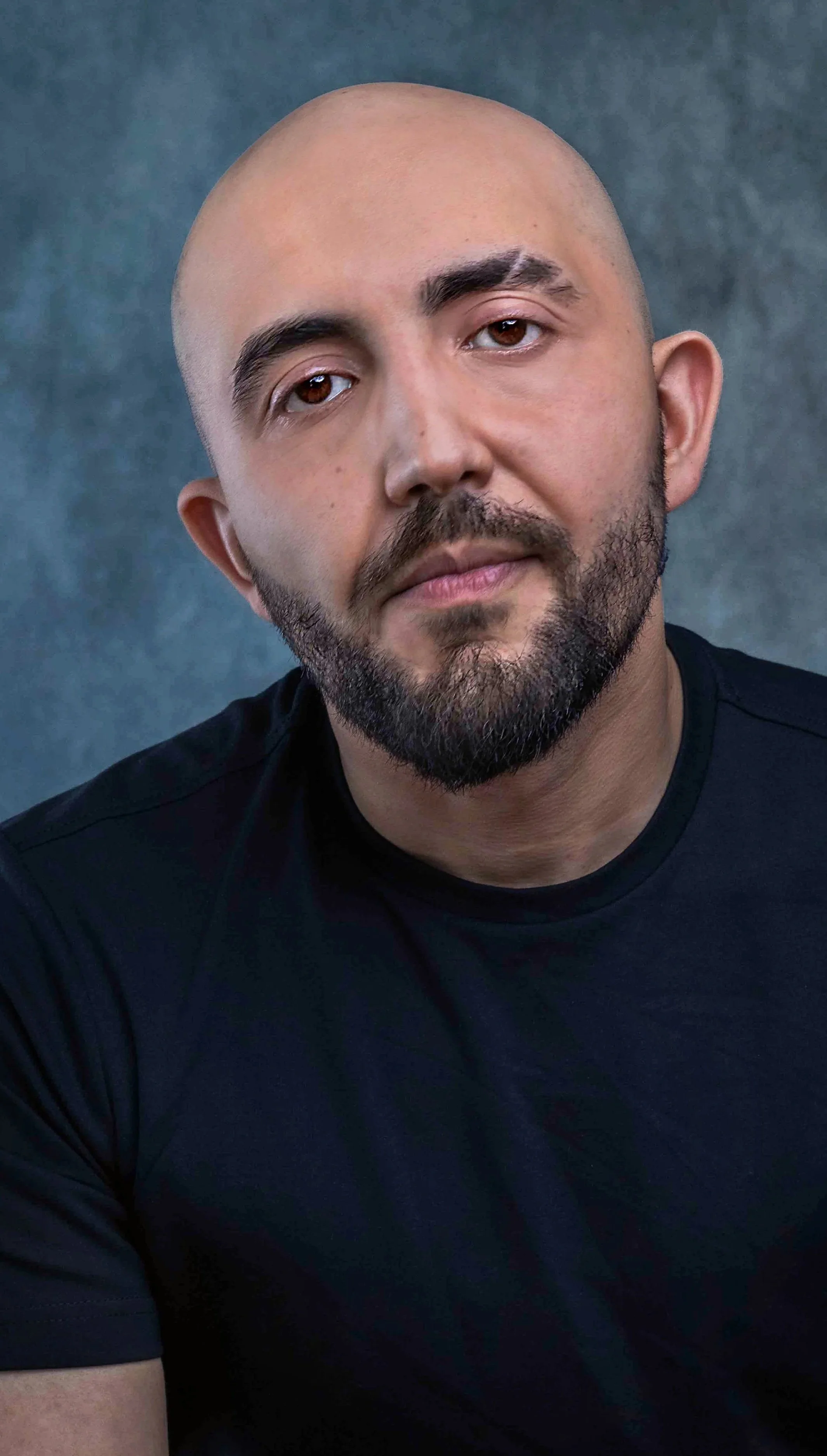Luca De Laguardia | Actor | Challenging the Lens