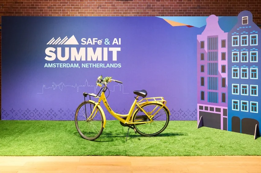 Branded backdrop – Amsterdam