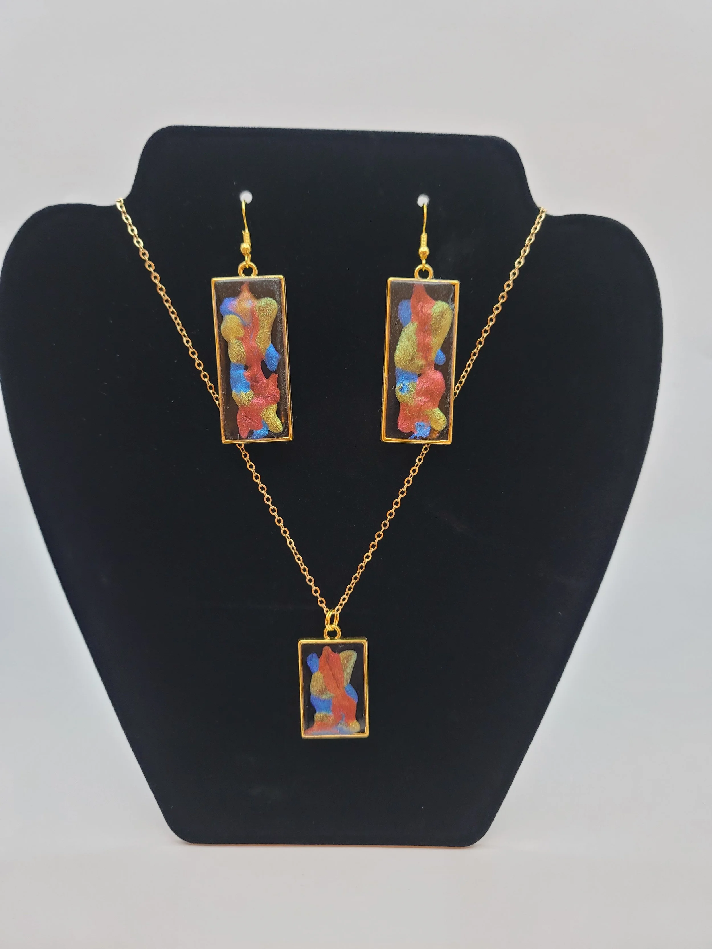Colorful Abstract Gold Bezel Jewelry Set