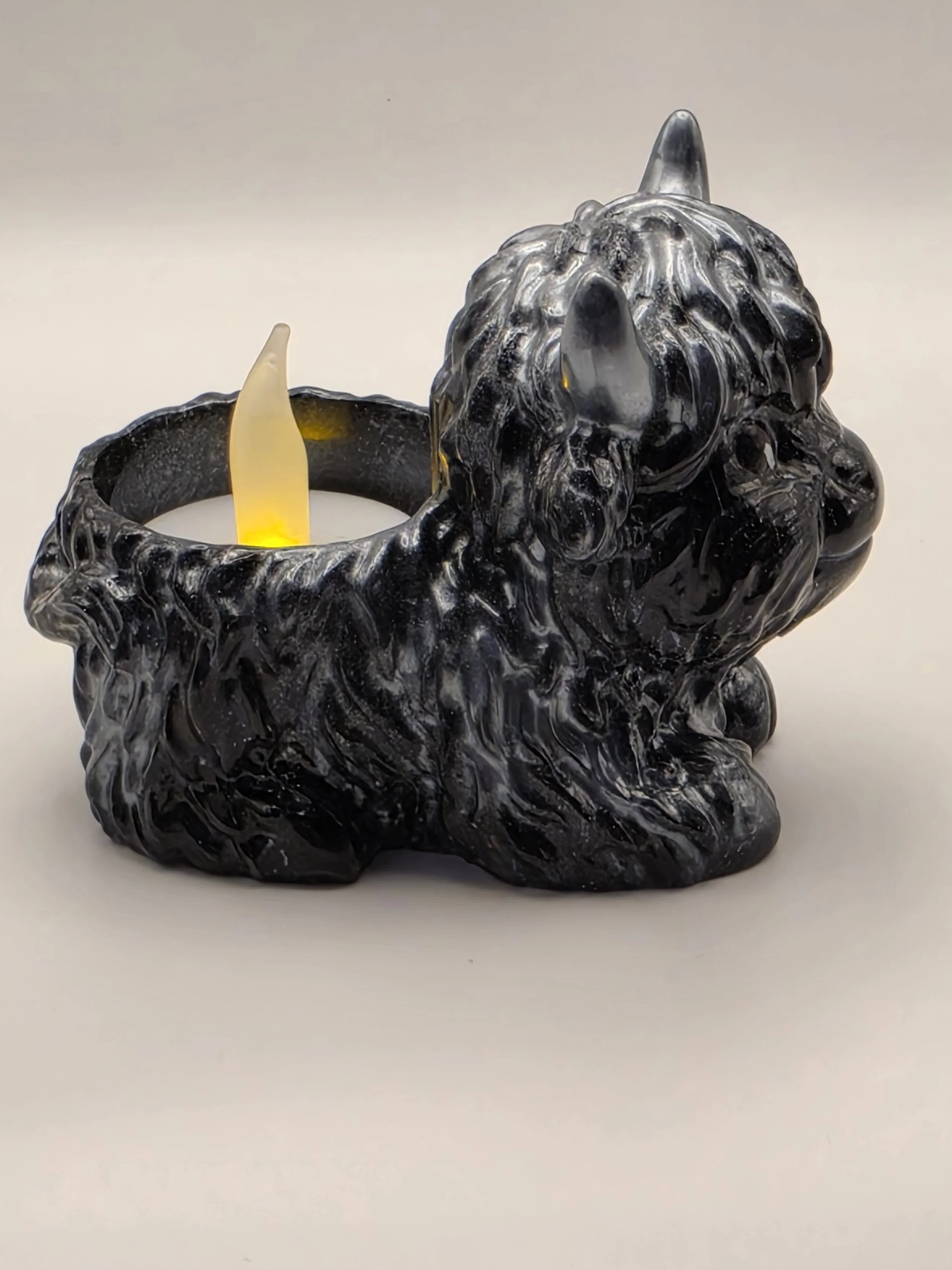 Black & Grey Highland Cow Votive